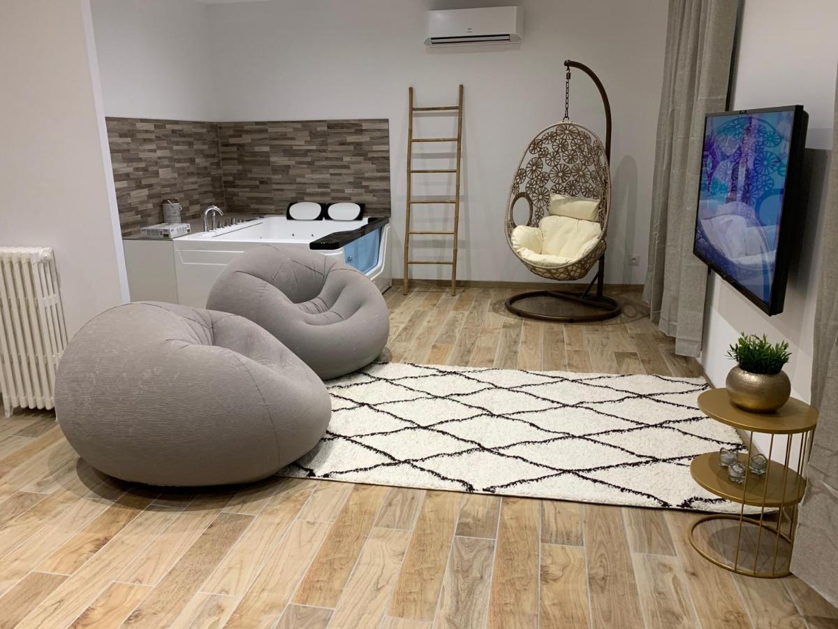 Appartement Cosy Jacuzzy Luxe Gare De ツーロン エクステリア 写真